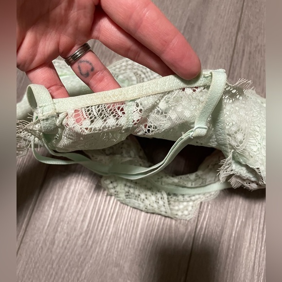 Victoria’s Secret PINK Racerback Bra - Picture 5 of 8